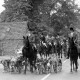 ARH NL Mellin 02-089/0011, Berittene Jagdgesellschaft mit Hundemeute (Beagle)