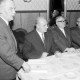 Archiv der Region Hannover, ARH NL Mellin 02-094/0006, Männer bei einer Sitzung(?), Neustadt a. Rbge.?