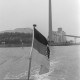 ARH NL Mellin 02-165/0001, Blick von einem Boot auf dem Mittellandkanal auf die Kali-Abraumhalde, Sehnde