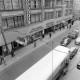Archiv der Region Hannover, ARH NL Mellin 02-178/0009, Blick auf das Ohnsorg-Theater und die umliegenden Geschäfte in der Straße "Große Bleichen", Hamburg