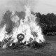 Archiv der Region Hannover, ARH NL Mellin 02-198/0010, Osterfeuer(?)