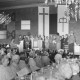 Stadtarchiv Neustadt a. Rbge., ARH Slg. Bartling 79, Frauennachmittag der evangelischen Kirchengemeinde im Bürgersaal des FZZ