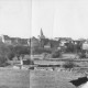 Stadtarchiv Neustadt a. Rbge., ARH Slg. Bartling 1079, Panorama der Stadt von Nordosten, Blick über die Insel zwischen Leine und Kleiner Leine von der Brücke der Bundesstraße B6 aus vier Teilen zusammengesetzt, Neustadt a. Rbge.
