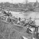 ARH Slg. Bartling 2138, Ostereierfahrt der Kanuten, Einsatz der Paddelboote am Ostufer der Leine gegenüber der Mündung der Kleinen Leine, Neustadt a. Rbge.
