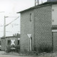 ARH Slg. Bartling 3195, Stellwerk Nf am Bahnübergang Siemensstraße, Ansicht des Gebäudes von Südsüdwest, Neustadt a. Rbge.