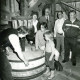 ARH Slg. Bartling 3978, Bockwindmühle, Führung einer kleineren Gruppe am Getriebe eines Mahlwerks durch N. N., Dudensen