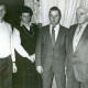 Stadtarchiv Neustadt a. Rbge., ARH Slg. Bartling 4945, Gruppenbild von Mitgliedern des CDU-Ortsvereins (Fritz Meyer, Gisela Thielking, Erich Langreder und Fritz Hahn), Suttorf