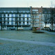 Archiv der Region Hannover, ARH Slg. Bürgerbüro 85, Neustädter Markt mit Blick auf die Häuserreihe an der Calenberger Straße, Calenberger Neustadt
