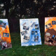 Archiv der Region Hannover, ARH Slg. Bürgerbüro 132, Ausstellungstafeln auf einem Fest für mehr Kinderfreundlichkeit vor dem neuem Rathaus, Hannover