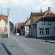 ARH Slg. Fritsche 85, Schmiedestraße, links der Vorplatz Feuerwehrhaus, Burgdorf