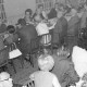 Archiv der Region Hannover, ARH Slg. Weber 02-033/0011, Geselliges Treffen von Mitgliedern von Rat und Verwaltung mit ihren Ehefrauen, Gehrden