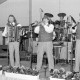 Archiv der Region Hannover, ARH Slg. Weber 02-093/0002, Auftritt einer Band
