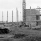 Archiv der Region Hannover, ARH Slg. Weber 02-134/0010, Bau der Sporthalle an der Lange Feldstraße, Gehrden