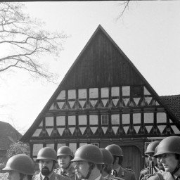 Symbolbild, stellvertretend für Bilder bei denen wir Ihre Hinweise benötigen.