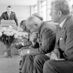 Symbolbild, stellvertretend für Bilder bei denen wir Ihre Hinweise benötigen.